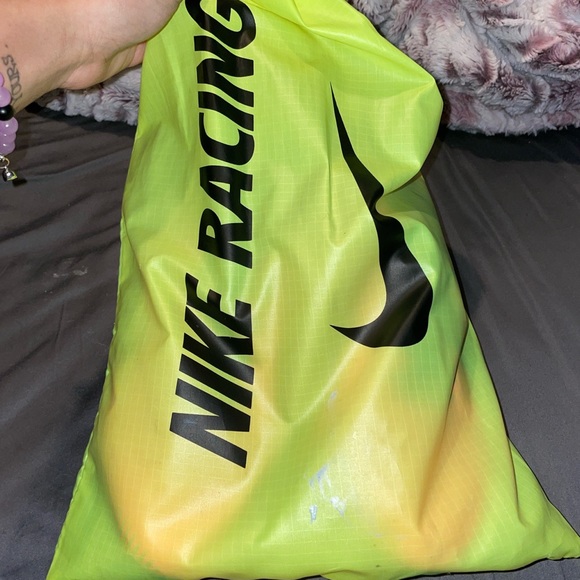 Nike track shoes - Picture 2 of 7